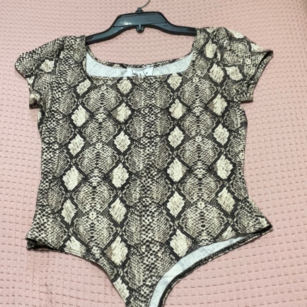 Body suit